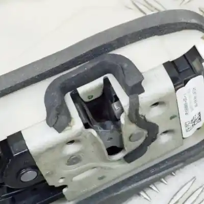Second-hand car spare part rear right door lock for tesla model 3 (2018-..) sedan oem iam references 45221273,1068969-00-j  
