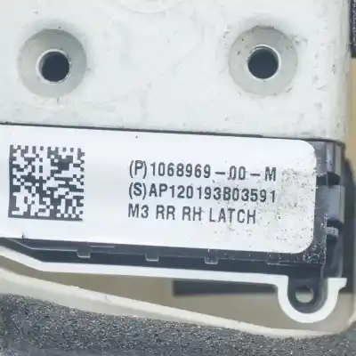 Second-hand car spare part rear right door lock for tesla model 3 (2018-..) sedan oem iam references 1068969-00-m  