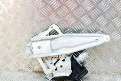 Pièce détachée automobile d'occasion LÉVE GLACE ARRIÈRE GAUCHE pour TOYOTA C-HR _X1_  Références OEM IAM 69840-F4010,AE062020-3921,85710-F4020  