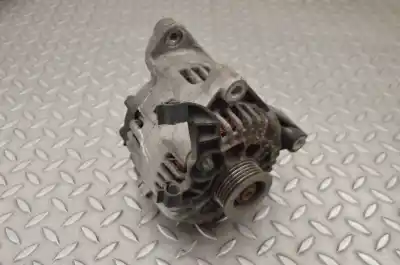 Peça sobressalente para automóvel em segunda mão ALTERNADOR por BMW 3 F30, F80  Referências OEM IAM 2607239B,7823291AI01,112072957,TG15C157  