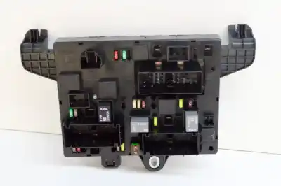 Second-hand car spare part FUSE BOX UNIT for OPEL ZAFIRA TOURER C P12  OEM IAM references 20957185,365927271,1110097AC  