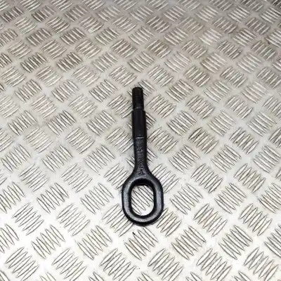 Second-hand car spare part trailer hitch for tesla model 3 (2018-..) sedan oem iam references 1077570-42-c,1077570  