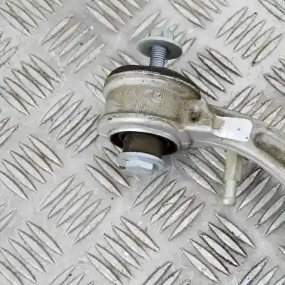 Peça sobressalente para automóvel em segunda mão braço de suspensão superior dianteiro direito por jaguar f-pace x761 (2015-..) off-road referências oem iam hk83-3084  