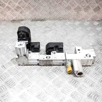 Peça sobressalente para automóvel em segunda mão VÁLVULA DE EXPANSÃO AR CONDICIONADO por JAGUAR I-PACE X590  Referências OEM IAM J9D3-6C582-BA,J9D3-6C584-AA,J9D3-8D308-AA  