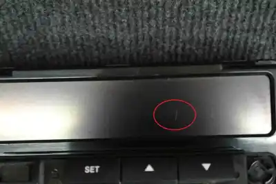 Second-hand car spare part multifunction display for kia cee\´d hatchback ed (2006-2012) oem iam references 95710-1h700  