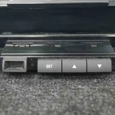 Second-hand car spare part multifunction display for kia cee\´d hatchback ed (2006-2012) oem iam references 95710-1h700  