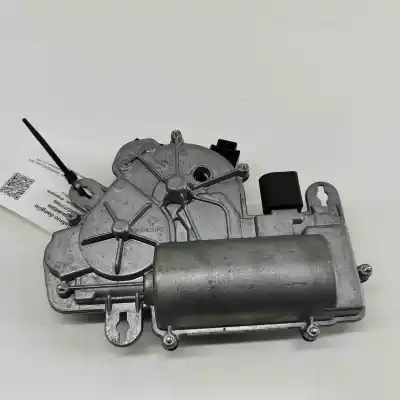 Автозапчастина б/у ДВИГАТЕЛЬ C/C ВОРОТ для SKODA SUPERB III ESTATE 3V5  Посилання на OEM IAM 5TA827887C  