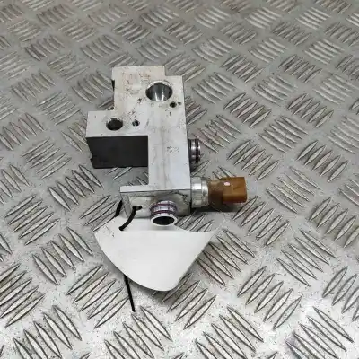 Peça sobressalente para automóvel em segunda mão VÁLVULA DE EXPANSÃO AR CONDICIONADO por JAGUAR I-PACE X590  Referências OEM IAM JPLA-8D314-AA  