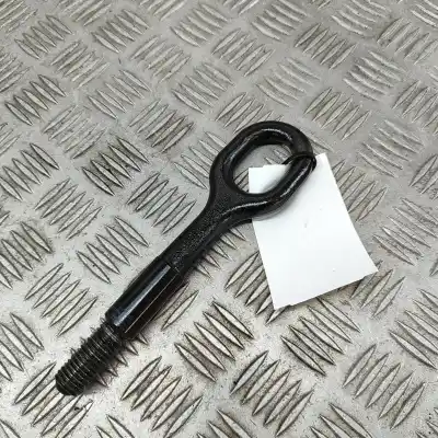 Second-hand car spare part trailer hitch for tesla model y (2019-..) off-road oem iam references 1077570-42-c  