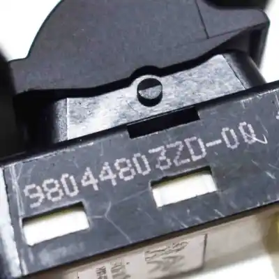 Pezzo di ricambio per auto di seconda mano comando alzacristalli posteriori destro per opel mokka (2020-..) off-road riferimenti oem iam 98044803zd  