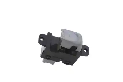 Peça sobressalente para automóvel em segunda mão BOTÃO / INTERRUPTOR ELEVADOR VIDRO TRASEIRO DIREITO por SSANGYONG TIVOLI  Referências OEM IAM 85850-35000  