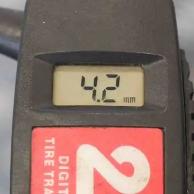 Автозапчасти б/у шина за tesla model 3 (2018-..) sedan ссылки oem iam 1044221-00-b  