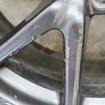 Автозапчастина б/у шина для tesla model 3 (2018-..) sedan посилання на oem iam 104221-00-c  