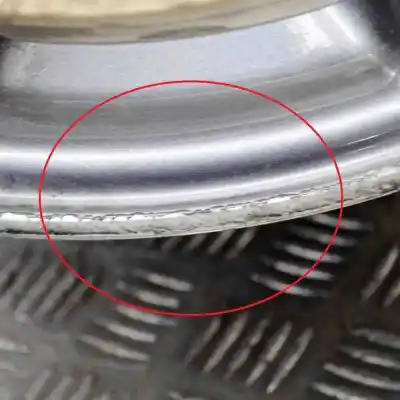 Автозапчастина б/у шина для tesla model 3 (2018-..) sedan посилання на oem iam 1044221-00-c  