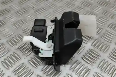 Second-hand car spare part trunk lock for ssangyong korando c300 (2019-..) off-road oem iam references 13742-00100,71410-36000  