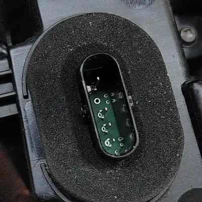 Second-hand car spare part left tailgate light for tesla model 3 (2018-..) sedan oem iam references 1502086-00-d  