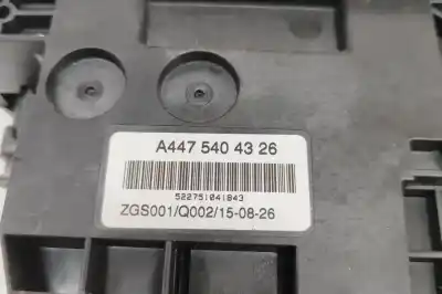 Gebrauchtes Autoersatzteil RELAIS SICHERUNGSKASTEN Multifunktionsrelais zum MERCEDES-BENZ VITO FURGON W447  OEM-IAM-Referenzen A4475404326  