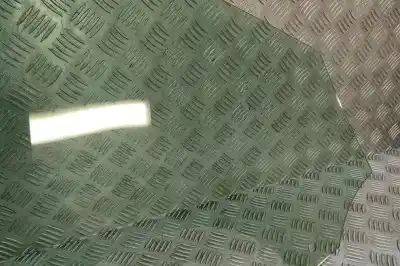 Pièce détachée automobile d'occasion vitre de porte avant gauche pour volkswagen passat b8 3g2 (2014-..) sedan références oem iam 3g0845201  