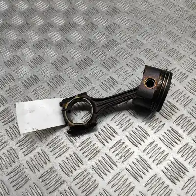 Second-hand car spare part piston for audi a4 8e2, b6 (2000-2004) oem iam references 06b107065n,06a198401  