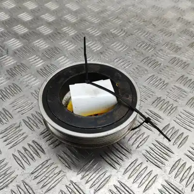 Second-hand car spare part crankshaft pulley for audi a4 8e2, b6 (2000-2004) oem iam references 06b105243f  