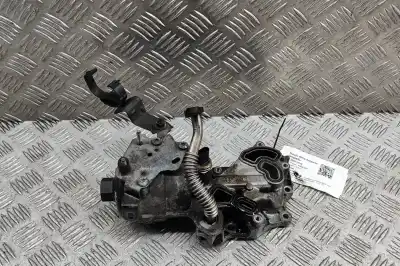 Pezzo di ricambio per auto di seconda mano SUPPORTO FILTRO OLIO per OPEL COMBO E TOUR / LIFE (K9)  Riferimenti OEM IAM 9823532380  