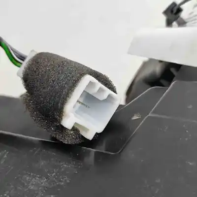 Peça sobressalente para automóvel em segunda mão farolim traseiro direito por kia xceed cd (2020-..) referências oem iam 92402-j7300  