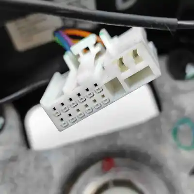 Peça sobressalente para automóvel em segunda mão volante por kia xceed cd (2020-..) off-road referências oem iam 56100-j7470cep  