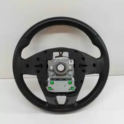 Peça sobressalente para automóvel em segunda mão volante por kia xceed cd (2020-..) off-road referências oem iam 56100-j7470cep  