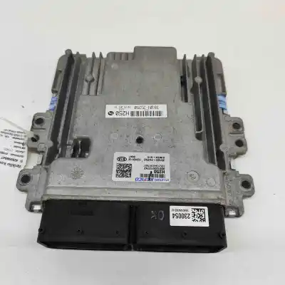 Peça sobressalente para automóvel em segunda mão CENTRALINA DE MOTOR UCE por KIA XCEED CD  Referências OEM IAM 39100-2U250,39101-2U250  