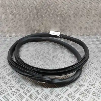 Peça sobressalente para automóvel em segunda mão junta vedante da porta por jaguar i-pace x590 (2018-..) off-road referências oem iam j9d3-253a10-a  