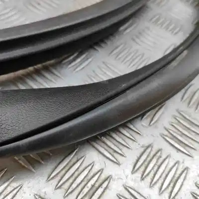 Peça sobressalente para automóvel em segunda mão junta vedante da porta por jaguar i-pace x590 (2018-..) off-road referências oem iam j9d3-253a10-a  