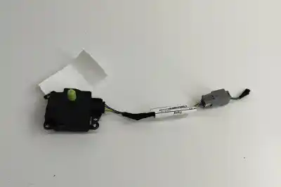 İkinci el araba yedek parçası KLIMA KAPAKLARI AÇMA MOTORU için FORD PUMA J2K, CF7  OEM IAM referansları AV11-19E616-FA,R1TT-19949-CBB  