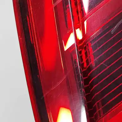 Автозапчастина б/у правий ліхтар для audi q7 4m (2015-..) off-road посилання на oem iam 4m0945094e  