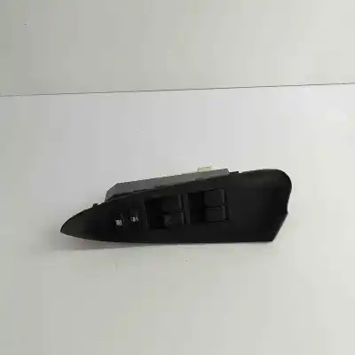 Second-hand car spare part LEFT FRONT POWER WINDOW SWITCH for TOYOTA RAV 4 III _A3_  OEM IAM references 74232-42070,84820-42190  