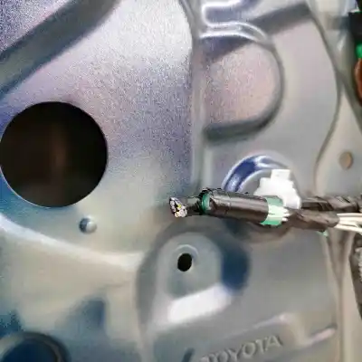 Peça sobressalente para automóvel em segunda mão porta do automóvel traseira direita por toyota corolla estate _e21_ (2019-..) estate referências oem iam 67003-02560  
