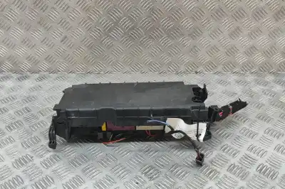 Second-hand car spare part FUSE BOX UNIT for MERCEDES-BENZ A W176  OEM IAM references A2469067200,A2465400140  
