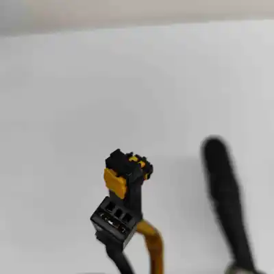 Gebrauchtes Autoersatzteil sauberer befehl zum mitsubishi colt vi z3_a, z2_a (2002-2012) oem-iam-referenzen mr979451  