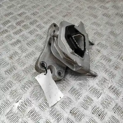 Pezzo di ricambio per auto di seconda mano supporto motore destro per opel mokka (2020-..) off-road riferimenti oem iam 9826533880  