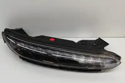 Pièce détachée automobile d'occasion FEU DROIT pour HYUNDAI KONA  Références OEM IAM 92208-J9500  