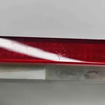 Pièce détachée automobile d'occasion feu de frein central pour audi a8 d3 4e2, 4e8 (2002-2010) références oem iam 4e0945097  