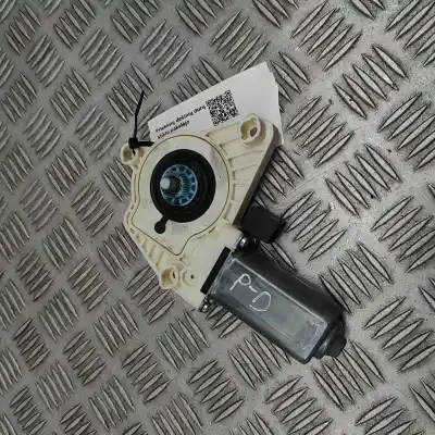 Second-hand car spare part RIGHT FRONT WINDOW MOTOR for AUDI Q5 FY  OEM IAM references 5Q4959802B  