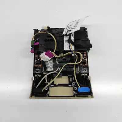 Second-hand car spare part interior light for audi a8 d3 4e2, 4e8 (2002-2010) oem iam references 4e0907135a,4e0910135a,4e0947097ak  