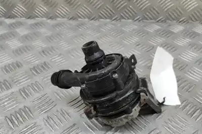 Second-hand car spare part WATER PUMP for MERCEDES-BENZ C W205  OEM IAM references A0005002686  