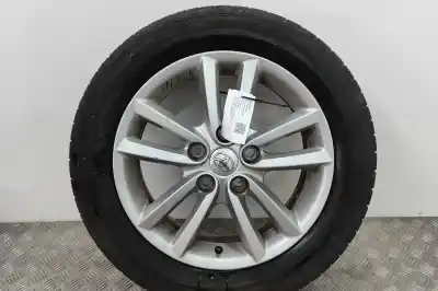 Автозапчастина б/у ШИНА для TOYOTA AURIS  Посилання на OEM IAM 42611-YY250  