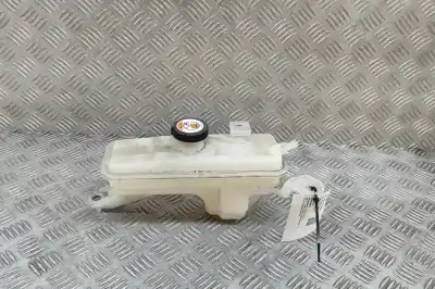 Recambio de automóvil de segunda mano de TANQUE DE EXPANSIÓN para LEXUS NX _Z1_ (2014-..) Hatchback referencias OEM IAM 16470-28111  
