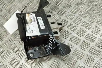 Recambio de automóvil de segunda mano de soporte del motor lado izquierdo para vw t-roc a11 (2017-..) off-road referencias oem iam 5q0199555ab  
