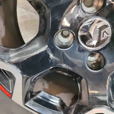 Pezzo di ricambio per auto di seconda mano set di cerchione in lega per opel mokka (2020-..) off-road riferimenti oem iam 9835097680  