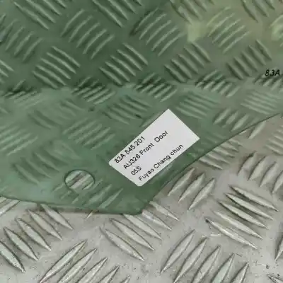 Автозапчастина б/у скло передніх дверей ліве для audi q3 f3 (2018-..) off-road посилання на oem iam 83a845201  