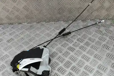 İkinci el araba yedek parçası SOL ÖN KAPI KILIDI için TOYOTA LAND CRUISER _J15_  OEM IAM referansları 69040-60220,6904060220  