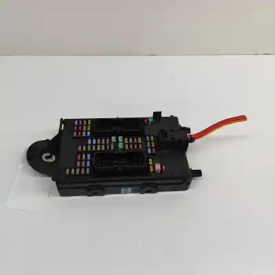 Pezzo di ricambio per auto di seconda mano SCATOLA RELÈ/FUSIBILI per VOLVO XC60 II 246  Riferimenti OEM IAM 32142591  